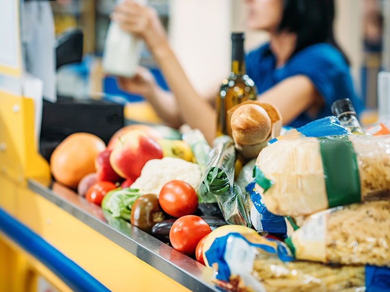 La pandemia scatena il panico. Il panico scatena la GDO.